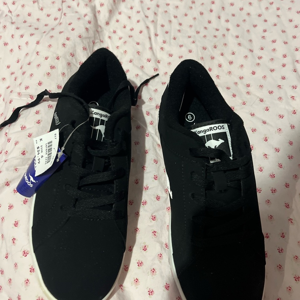 kangaROOS Kids Black Sneakers